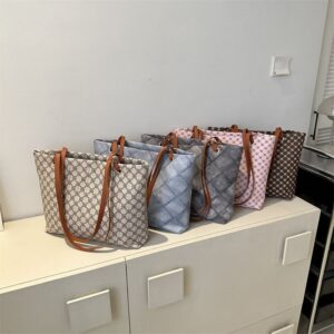 GEOMETRIC PATTERN SHOULDER TOTE BAG DOUBLE HANDLE- RM40 (P-506)