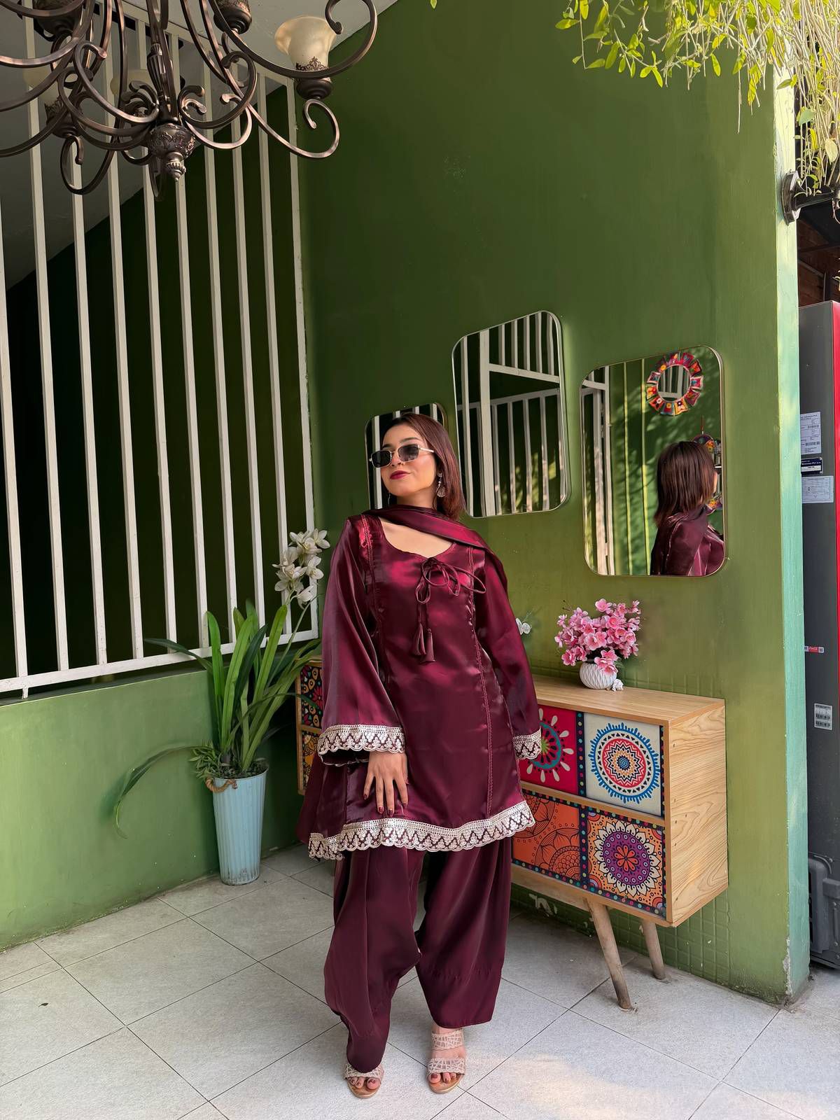 Samusilk Three Piece Gown - Image 2